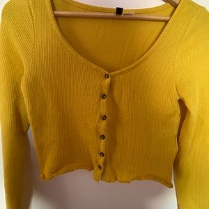 Short cardigan by H&M size small (New)